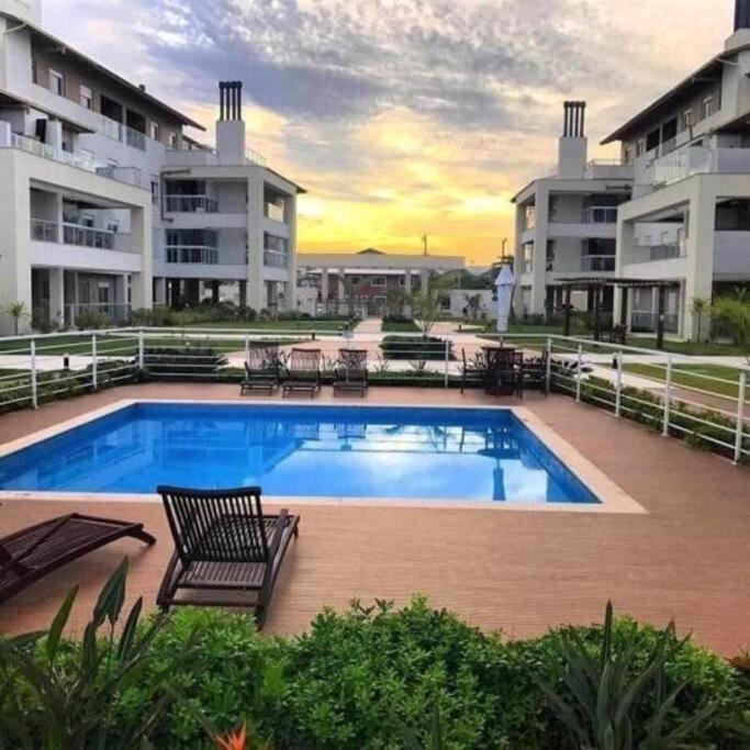 Apartment Lindo Frente Mar Em Club